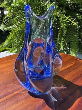 Rare Vintage 5.25" Hand blown Blue Czech Art Glass Vase